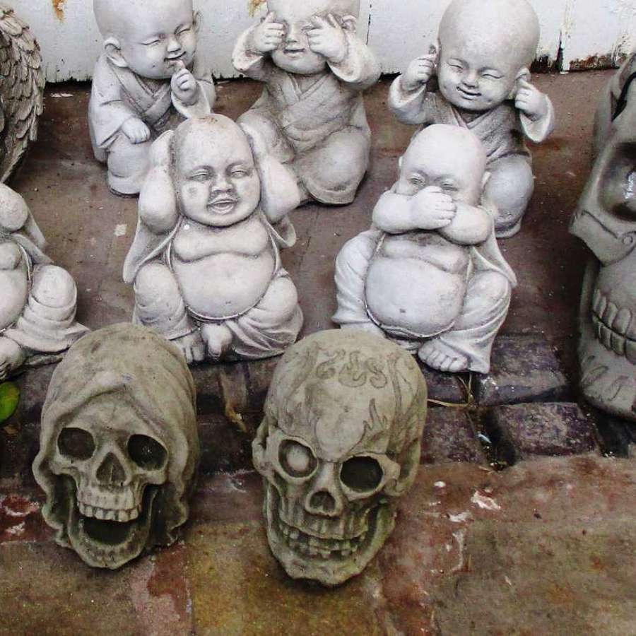 Concrete Skulls